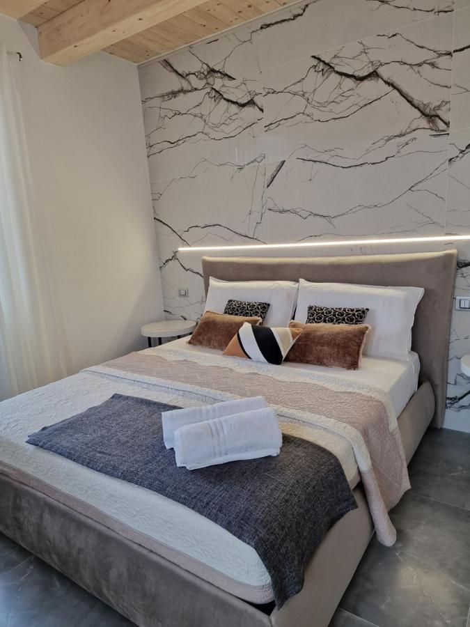 Marla Rooms La Spezia Buitenkant foto