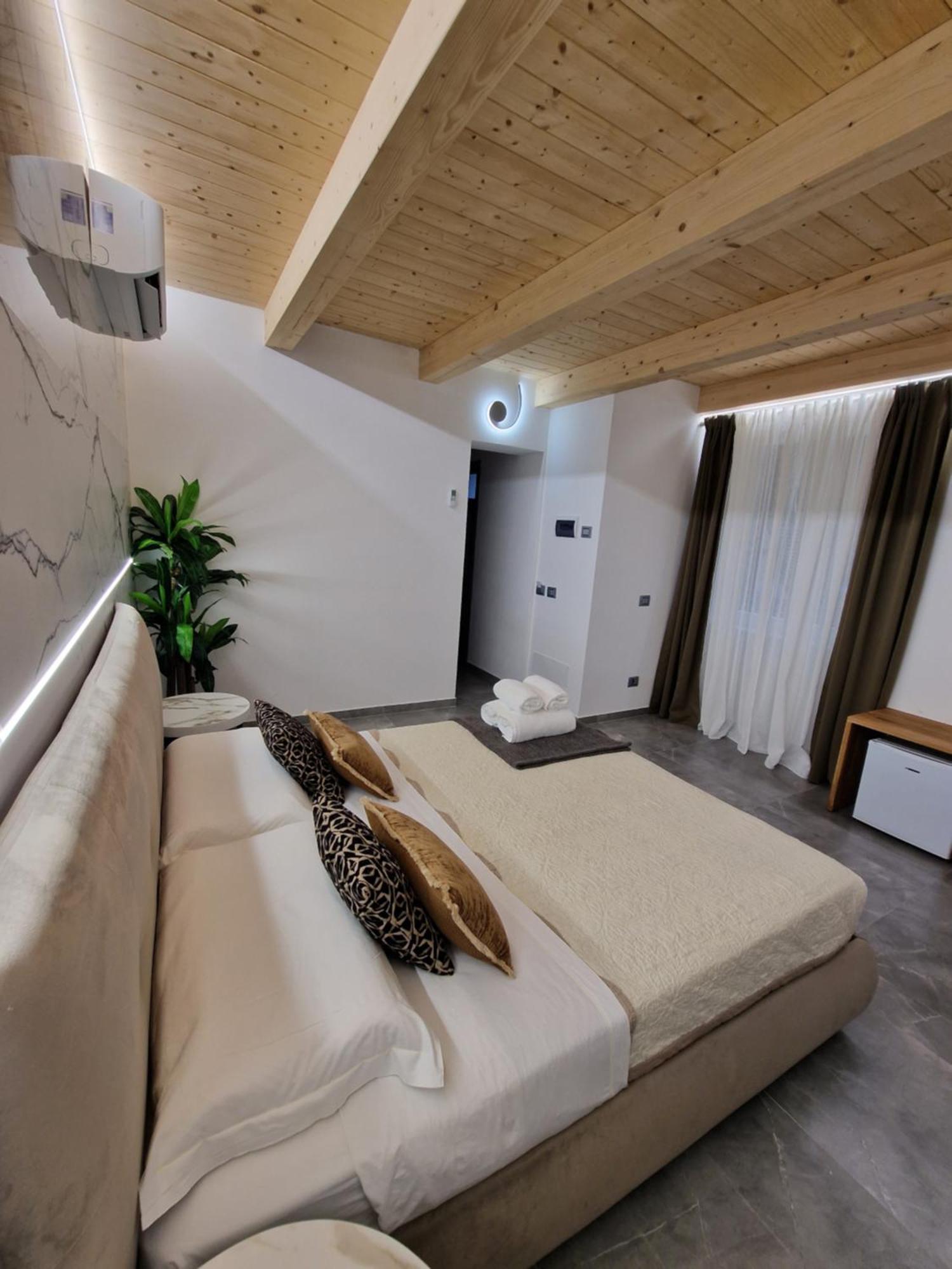 Marla Rooms La Spezia Buitenkant foto